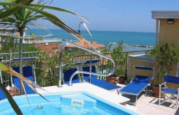 Hotel Nordic Bellaria-Igea Marina Eksteriør billede